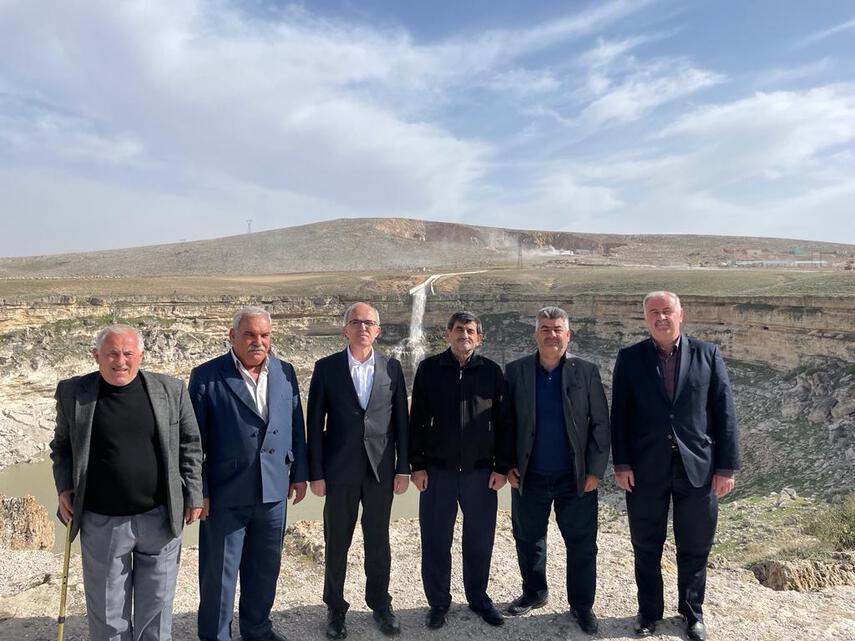 AHİ kanalı ve kapalı sulama sistemlerin den Gökhüyük Obruğuna su verildi.